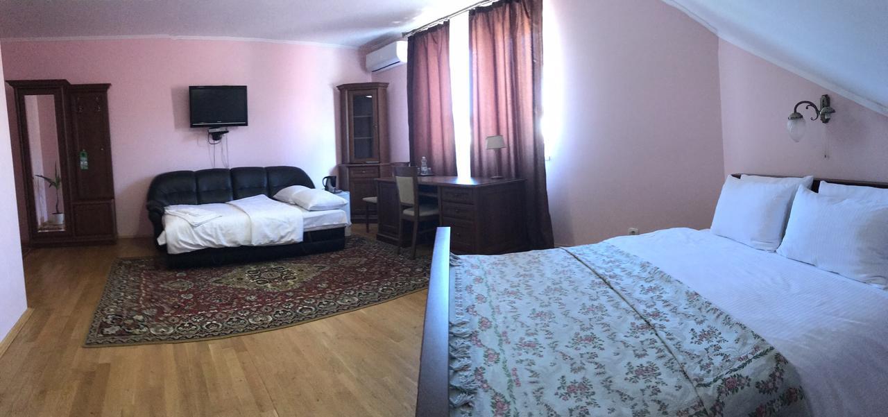 Complex Vivcharyk Hotel *